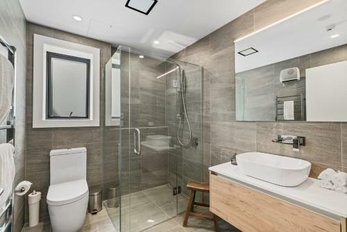 Lake View Apartment At Marina Terrace