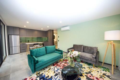 Brookside Central Wanaka Luxury Apartment
