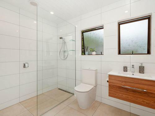 Matuku Hideaway - Taupo Holiday Home