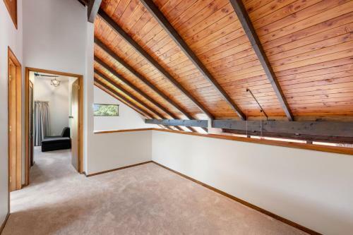 Garden Grove - Taupo Holiday Home