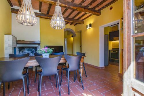 Villa San Gimignano Retreat