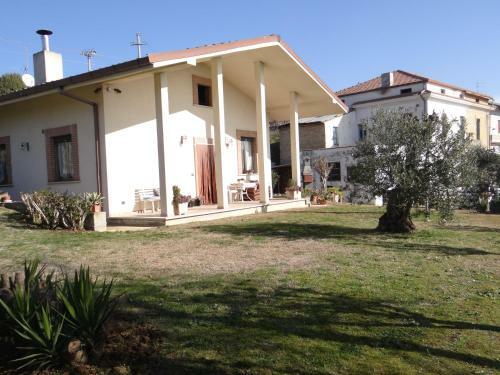 Villetta In Collina A Due Passi Dal Mare