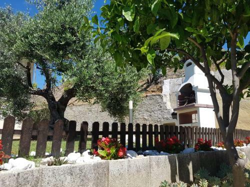 Villetta In Collina A Due Passi Dal Mare