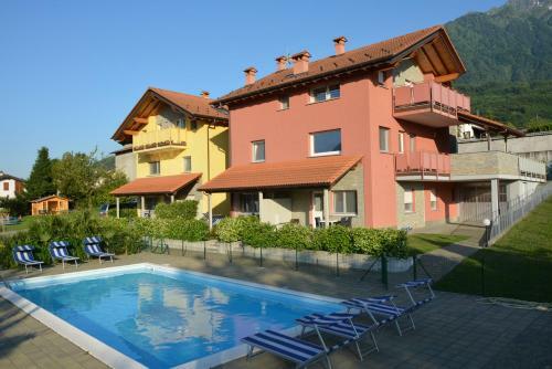 Apartamento Residence Girasole Casa Gialla