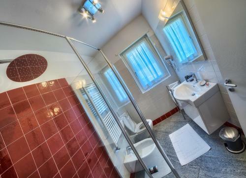 Rainbow Holiday Apartments Lake Como
