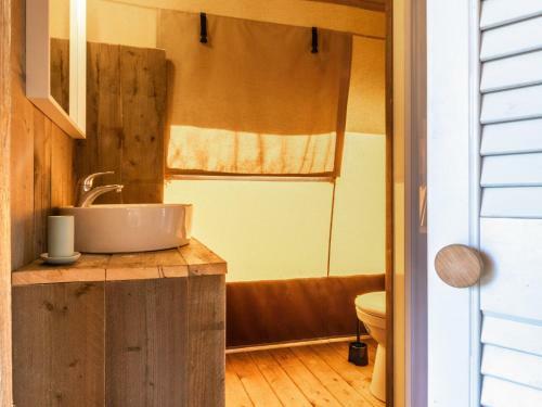 Lodge Holidays - Watersportcamping Heeg