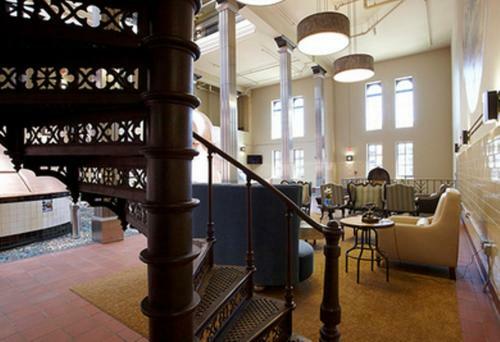 Hotel The Brewhouse Inn & Suites - Milwaukee