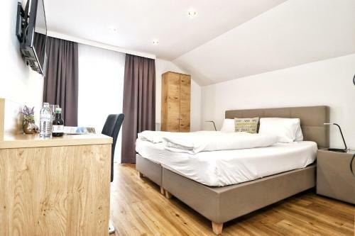 Hostal Pension Seelos