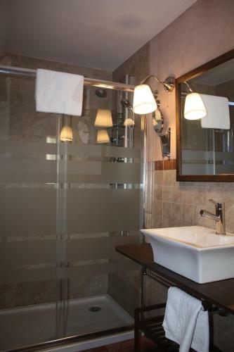 Hotel Mes�n Del Gallo