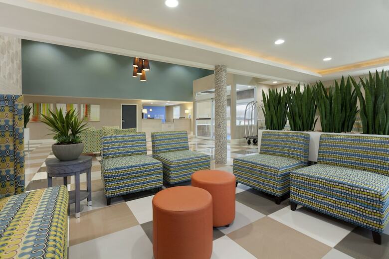 Hotel Holiday Inn Express Williamsburg North