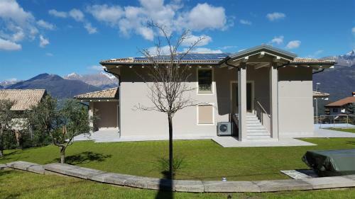 Villa Tadi Laro, Colico, Lago Di Como