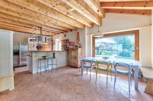 Chalet Con Piscina E Vista Panoramica