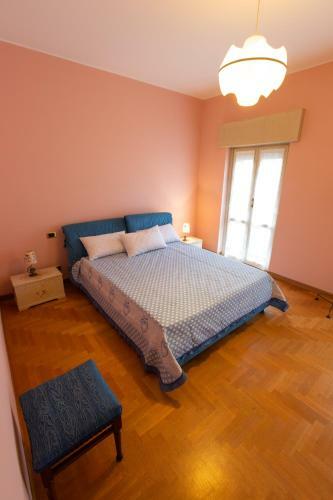 Hostal Villa Grande Con Stanze, Bagni E Giardino