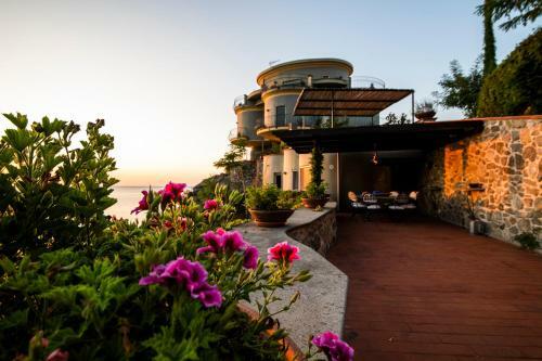Villa Alcado
