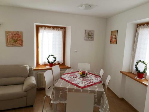 Apartamento Appartamento Rosina, Per 4/6 Persone. In Centro