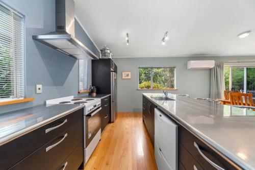 Kinloch Bliss - Kinloch Holiday Home