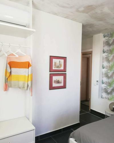 Hostal Civico 27