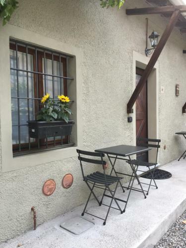 Hostal L'antica Corte Lazzago Rooms