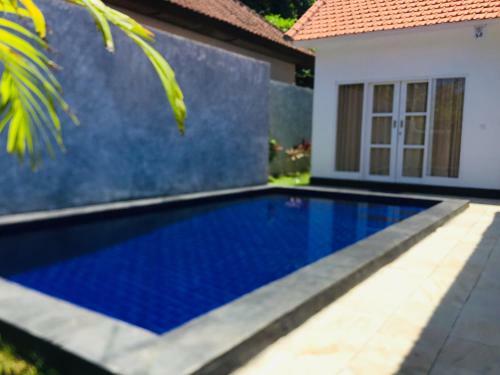 Queen Guest House Tulamben