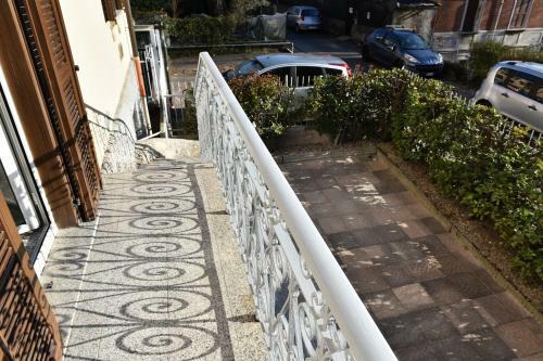 Lora Como Apartment