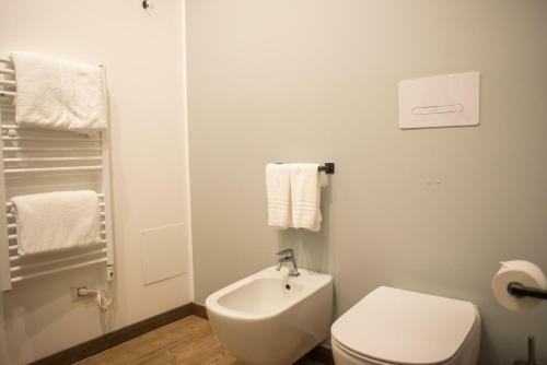 Hostal Officina Rooms