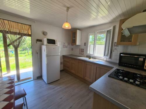 Villa Maison Baraize, 3 Pi�ces, 6 Personnes - Fr-1-591-319