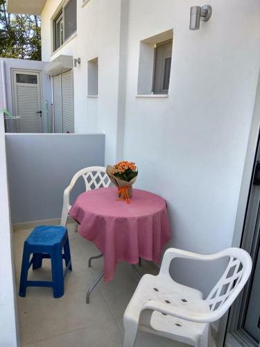 Stavroulis' Maisonette