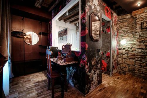 Hostal Vitrum - Como Luxury Suites