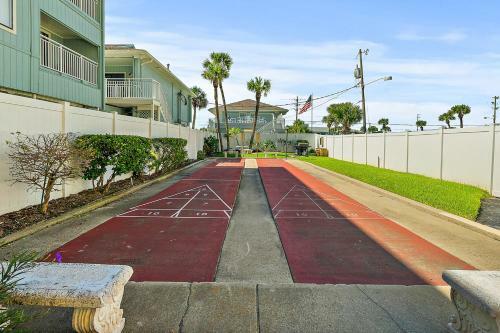 Ponce De Leon Towers 507