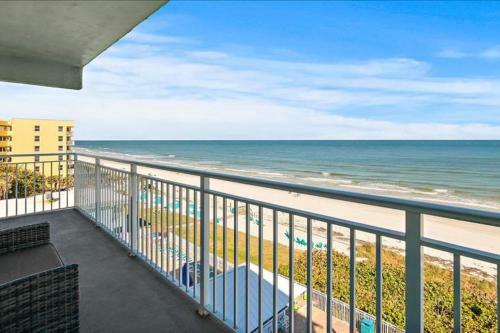 Coconut Palms Beach Resort II 4512