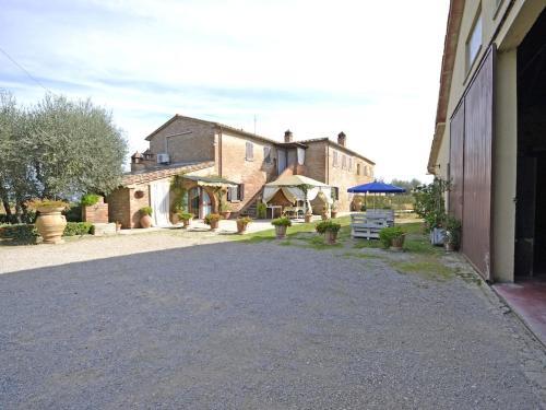 Peaceful Villa In Cortona With Private Pool