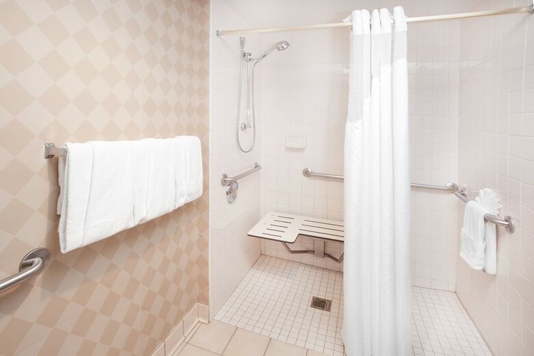 Holiday Inn Hotel & Suites Chicago-carol Stream/wheaton