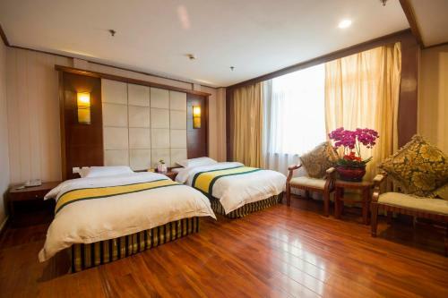 Yicheng Business Hotel