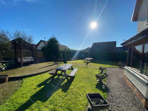 Hostal Highland Stays - Rushfield House Rooms