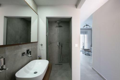 The Euphoria Club Luxury Villas