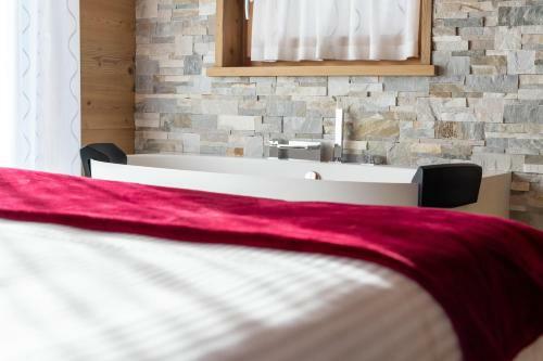Chalet Imbosc'ch� - 5 Beautiful Rooms In Charming B&B