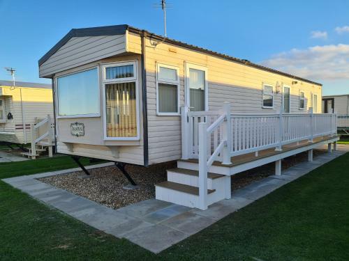 6 Berth Central Heated On The Chase (Balmoral)