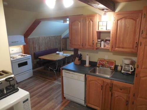 Chalets & Appartements Au Chant De La Rivi�re