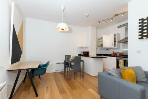Leicester Luxury Apartments - Cherub 3