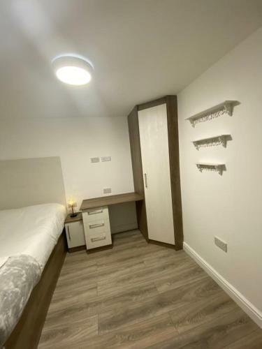 Luxury Lancaster Place Studio Apartments