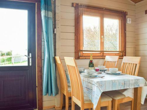 Marros Hill Log Cabin