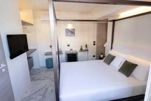 Pietra Bianca Hotel