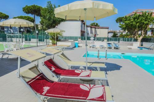 Family Hotel Marina Beach