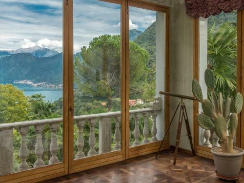 Historical Villa Gina With Magic Lake View