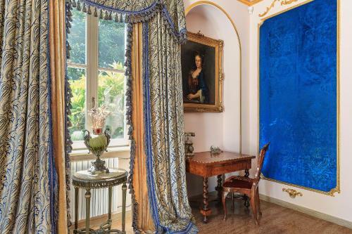 Historical Villa Gina With Magic Lake View
