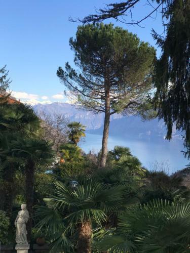 Historical Villa Gina With Magic Lake View