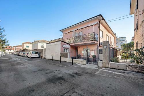 Victoria Apartments Tempi Moderni