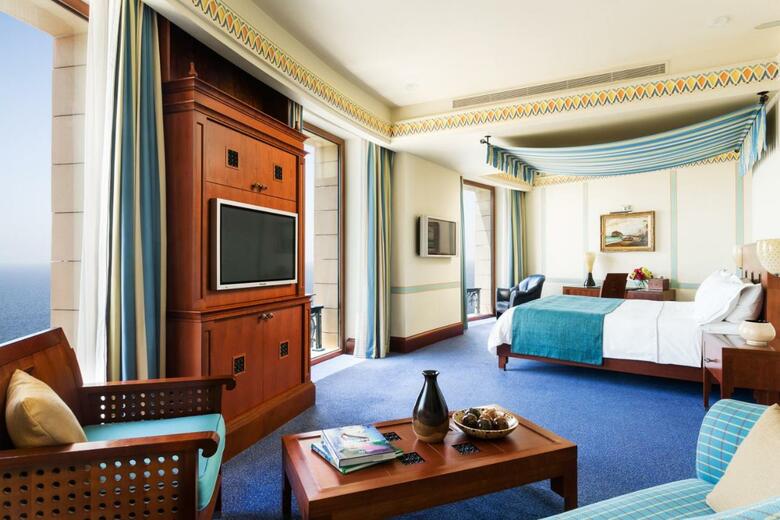 Hotel Rosewood Corniche