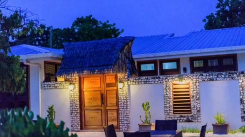 Hostal Suvaasa Inn