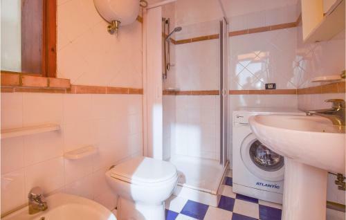 Nice Apartment In Drapia With Wifi And 2 Bedrooms